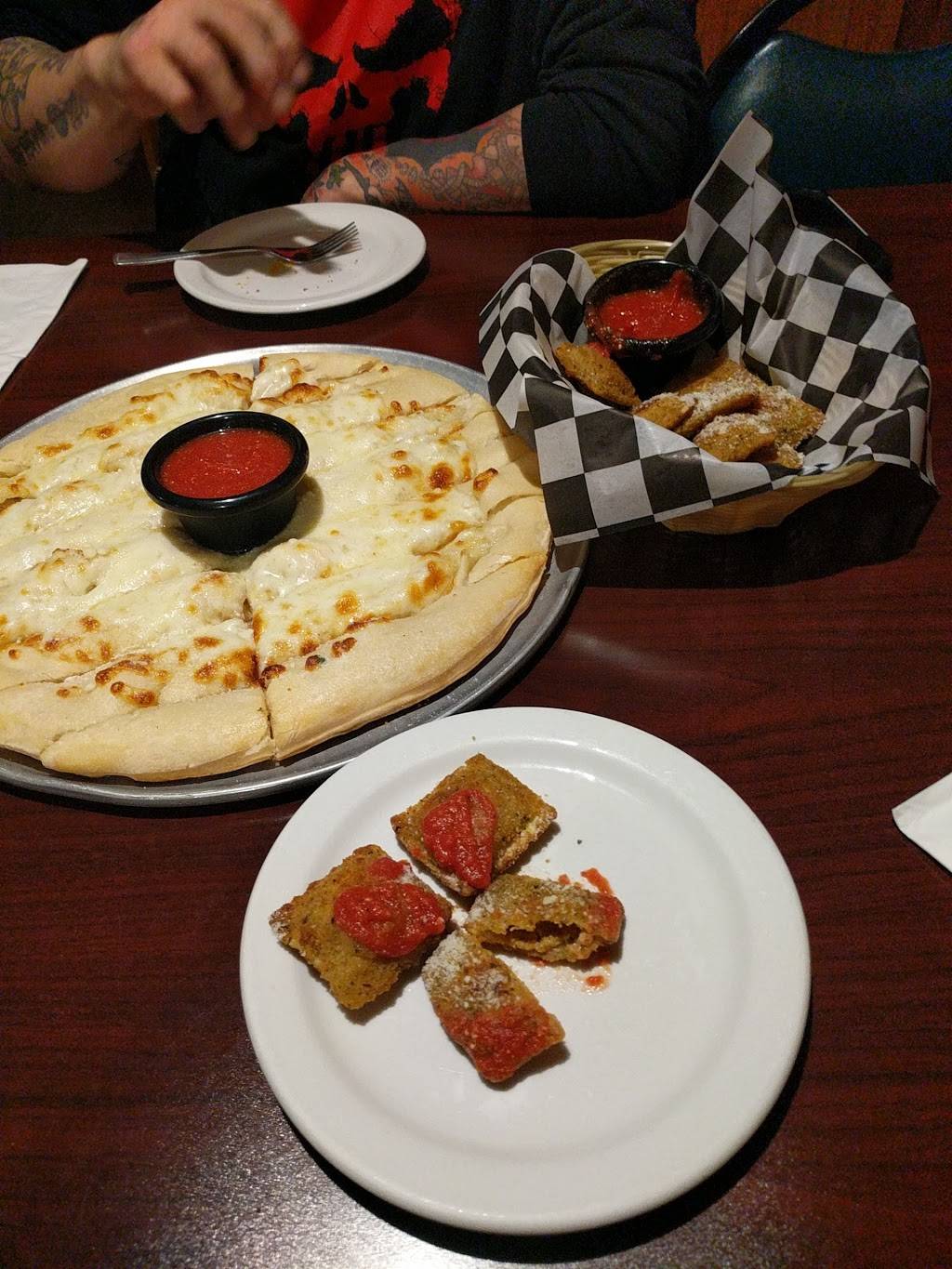 Salvatores by Papà Reno Italian Ristorante | cafe | 313 E 2nd St, Muscatine, IA 52761, USA | 5632639396 OR +1 563-263-9396