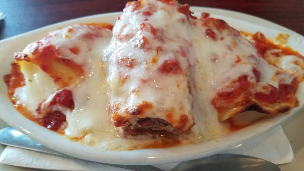 Joes Italian Restaurants | restaurant | 2101 Milam St, Columbus, TX 78934, USA | 9795004204 OR +1 979-500-4204