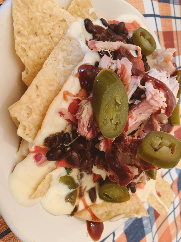 The Rubber Biscuit Food Truck | restaurant | 7667 Hwy 165, Columbia, LA 71418, USA | 3183727140 OR +1 318-372-7140