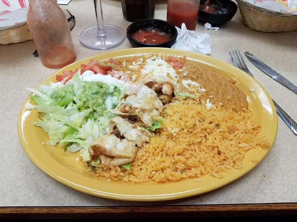 Mi Pueblo Real Bar and Grill | restaurant | 1021 W Madison St, Washington, IA 52353, USA | 3196533337 OR +1 319-653-3337