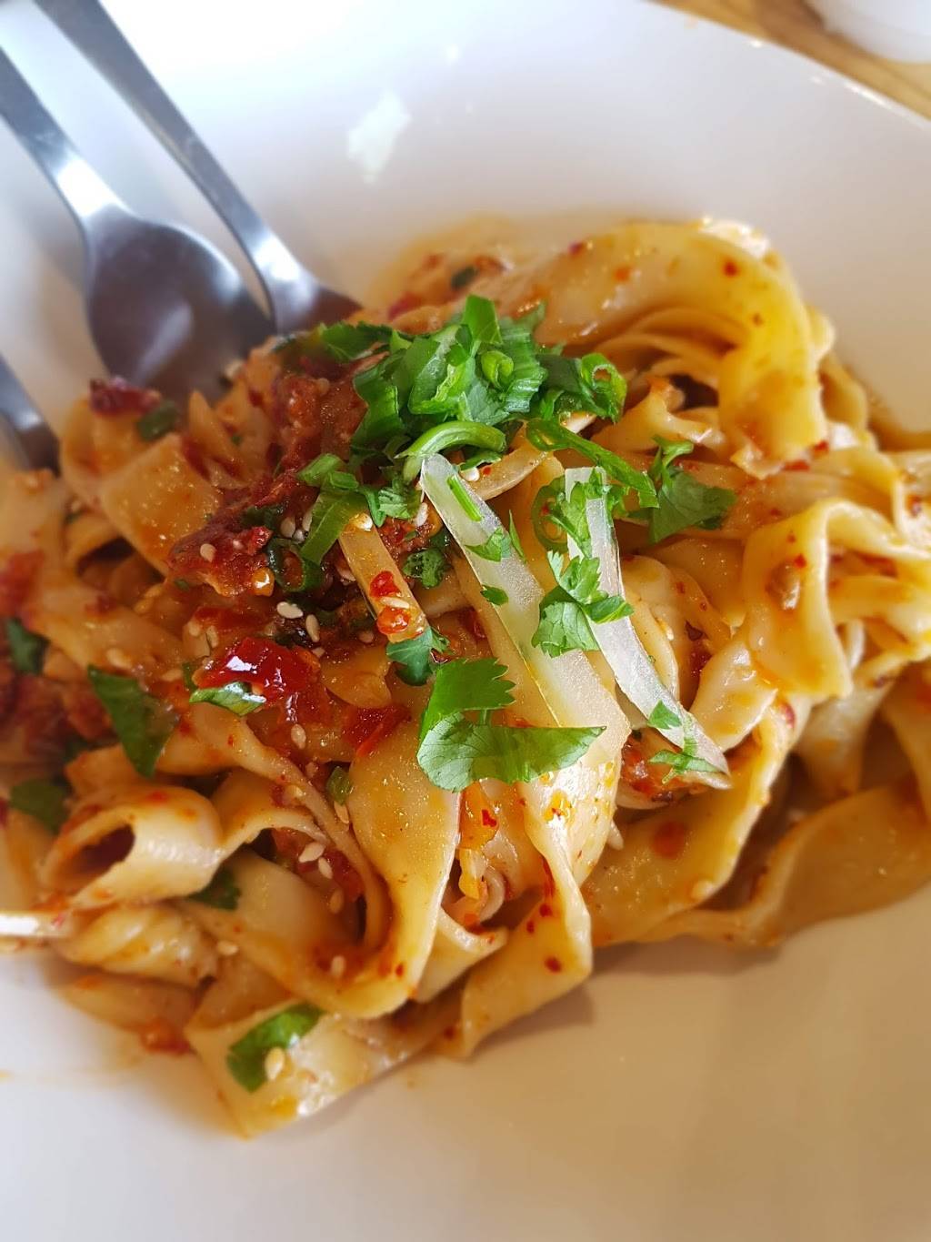 Tealicious | restaurant | 5101 Freeport Blvd, Sacramento, CA 95822, USA | 9167585179 OR +1 916-758-5179