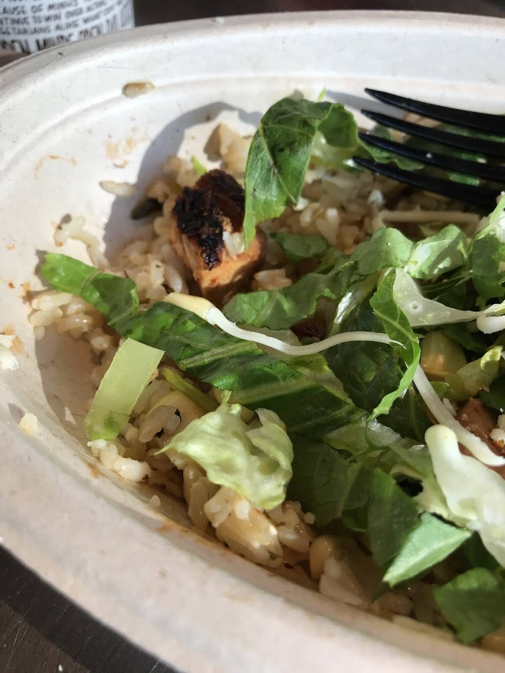 Chipotle Mexican Grill | restaurant | 4930 W Broad St, Richmond, VA 23230, USA | 8042824081 OR +1 804-282-4081