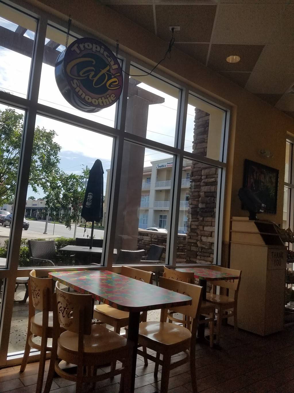 Tropical Smoothie Cafe | restaurant | 1201 4th St N, St. Petersburg, FL 33701, USA | 7278213100 OR +1 727-821-3100