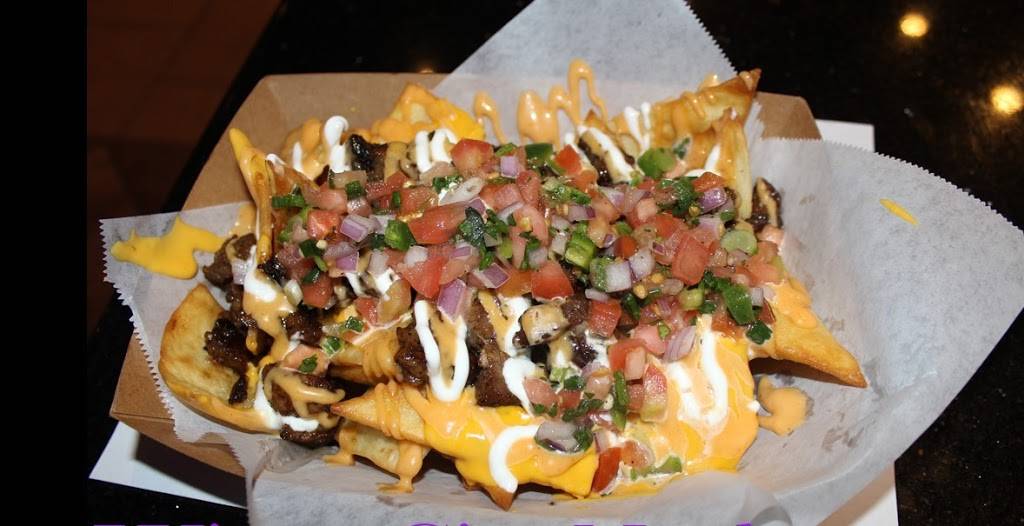 Wings City | restaurant | 5555 Sky Pkwy #243, Sacramento, CA 95823, USA | 9165947659 OR +1 916-594-7659