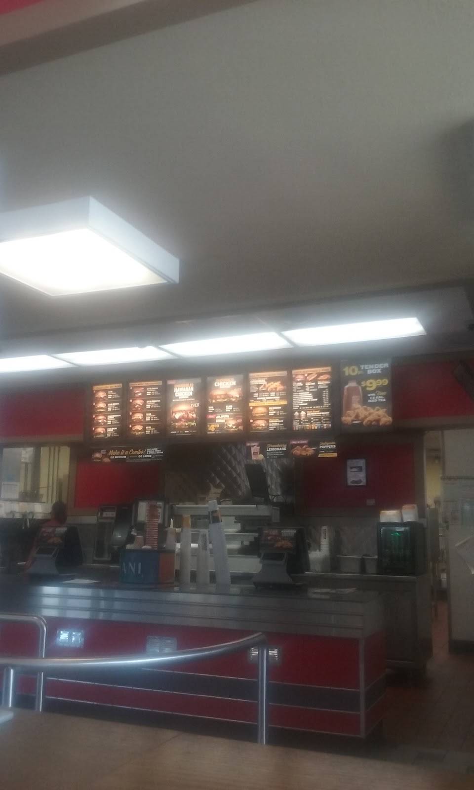 Hardees | restaurant | 2301 Orange Ave NE, Roanoke, VA 24012, USA | 5409811973 OR +1 540-981-1973