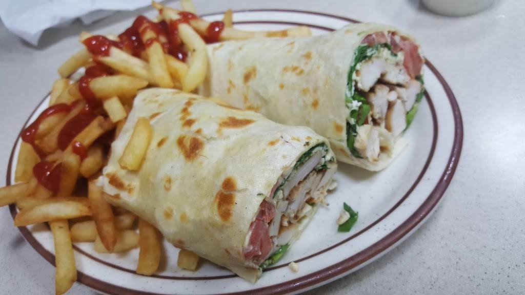 Leos Coney Island Birmingham | restaurant | 154 S Old Woodward Ave, Birmingham, MI 48009, USA | 2485939707 OR +1 248-593-9707