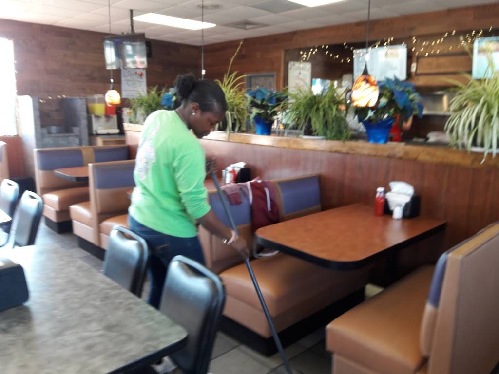 Fish N Chix | restaurant | J A Cochran Bypass, Chester, SC 29706, USA | 8035810039 OR +1 803-581-0039