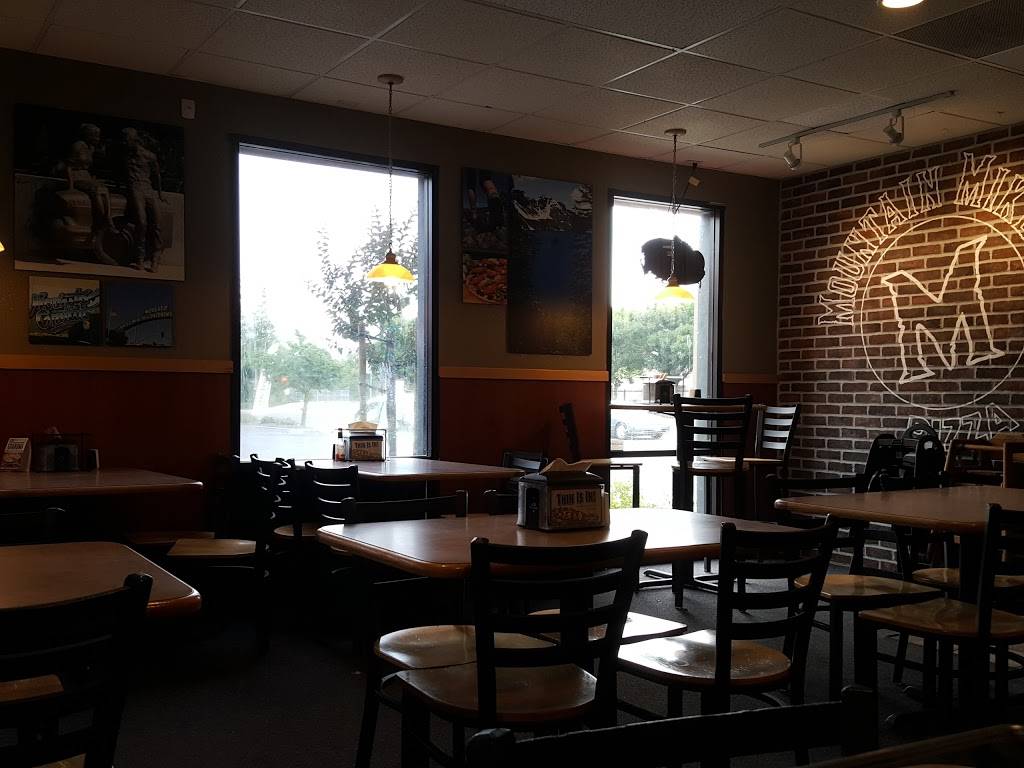 Mountain Mikes Pizza | meal delivery | 2101 Standiford Ave suite a, Modesto, CA 95350, USA | 2095442323 OR +1 209-544-2323