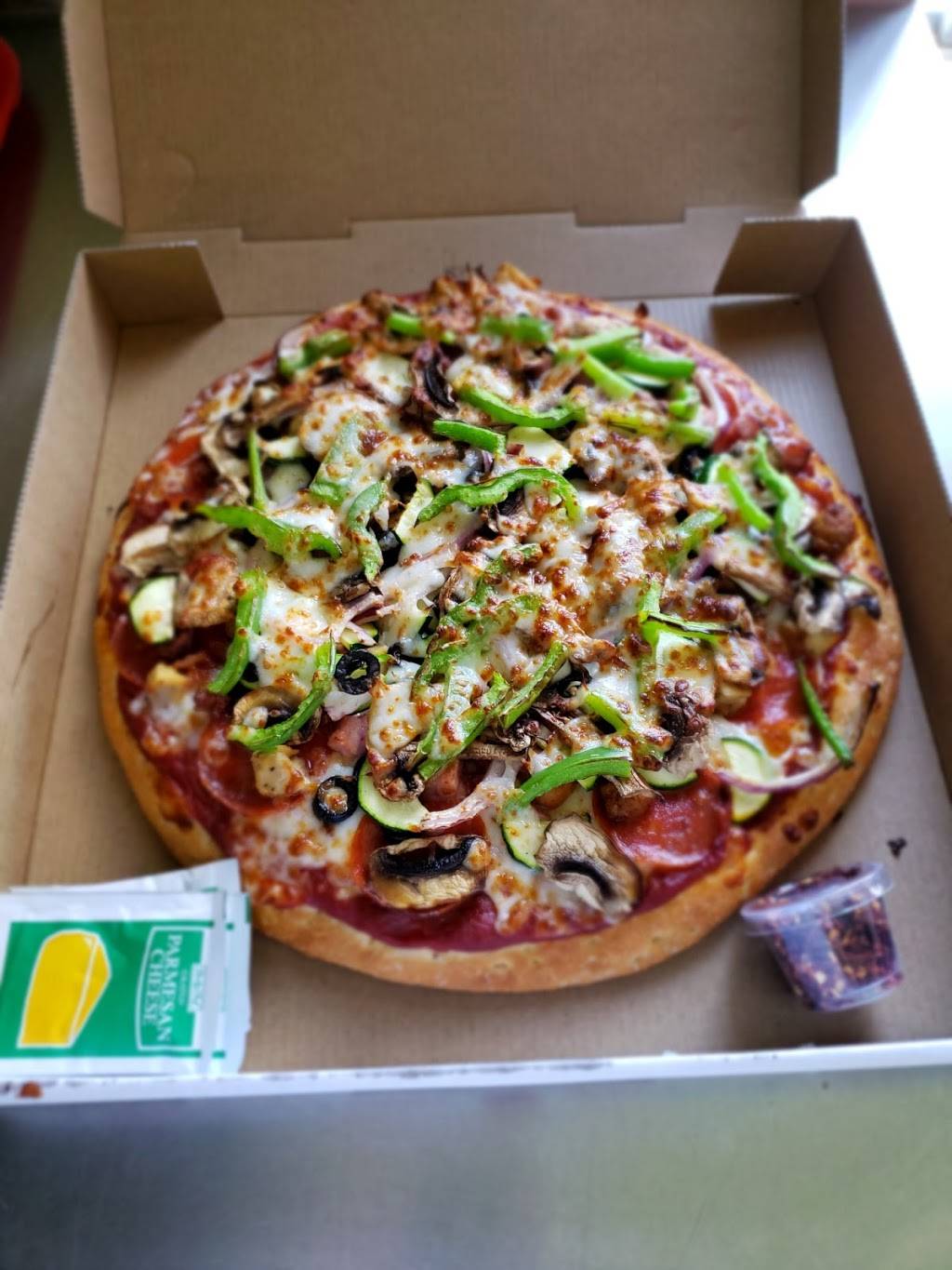 NINAS PIZZERIA | restaurant | Porterville, CA 93257, USA | 5599207390 OR +1 559-920-7390