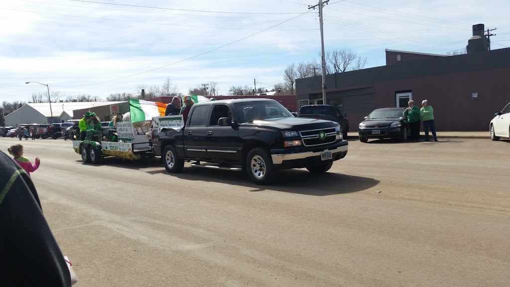 Jet Lanes | restaurant | 206 N Main St, N Main Ave, Presho, SD 57568, USA | 6058952559 OR +1 605-895-2559