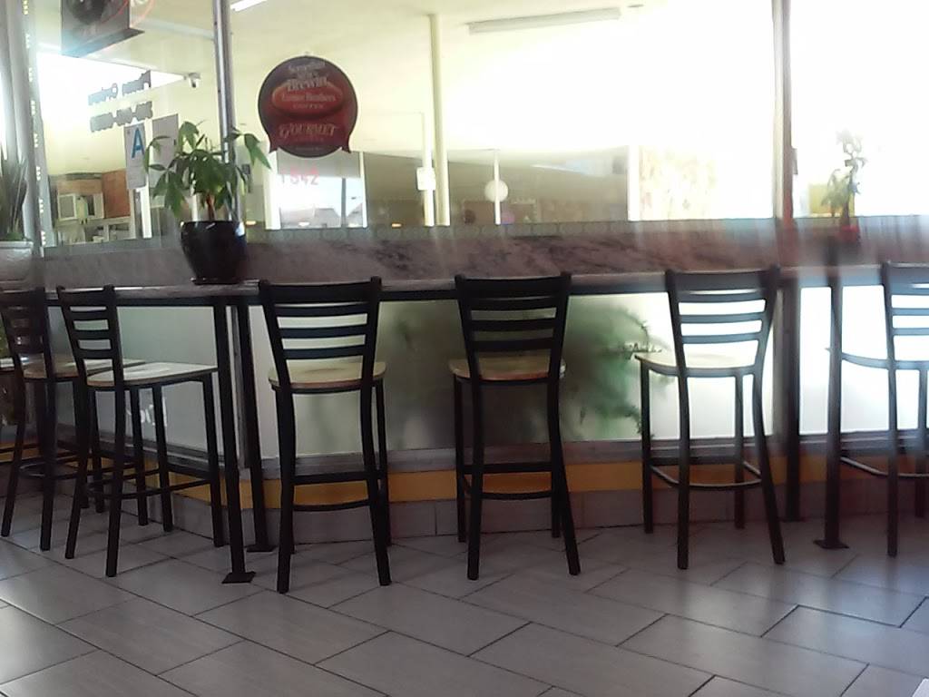 La Placita Restaurant | restaurant | 1534 W Carson St, Torrance, CA 90501, USA | 3106136530 OR +1 310-613-6530