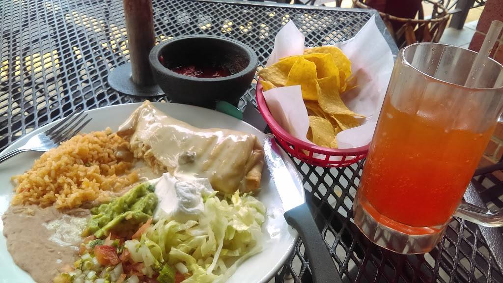 La Villa Mexican Grill & Seafood | restaurant | 2256 Murfreesboro Pike, Nashville, TN 37217, USA | 6153659979 OR +1 615-365-9979