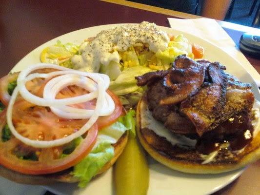 Couzins Cafe | restaurant | 12861 Northeast 85th Street b/t N 128th Ave & N, 131st Ave NE, Kirkland, WA 98033, USA | 4258228803 OR +1 425-822-8803