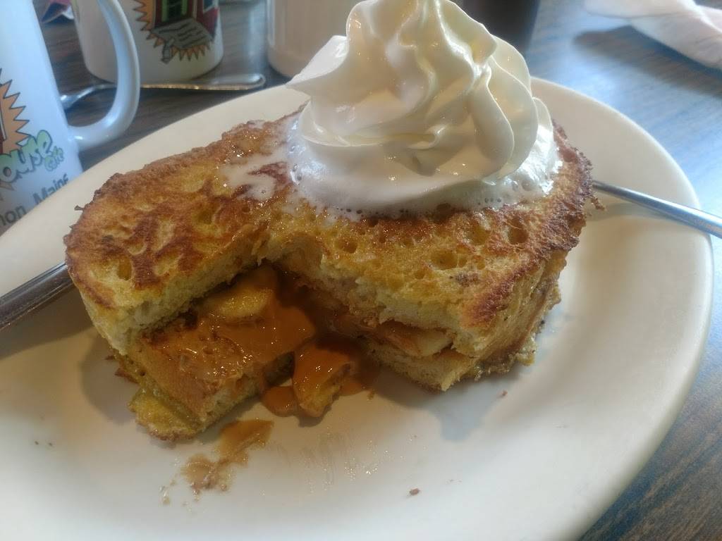 Hen House Cafe | restaurant | 1001 Carl Broggi Hwy, Lebanon, ME 04027, USA | 2073393044 OR +1 207-339-3044