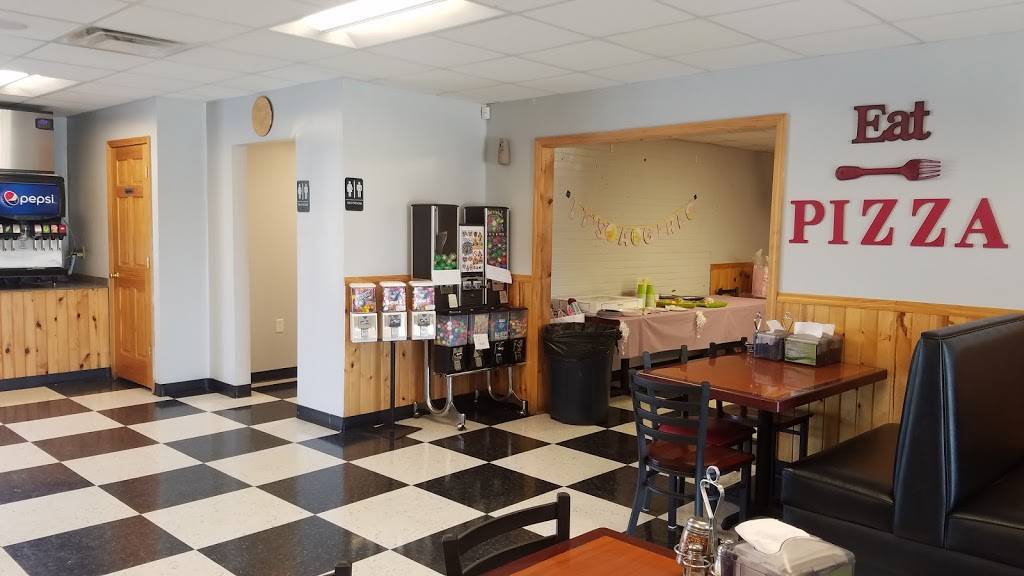 Giovannis Pizza | restaurant | 1925 11th St, Portsmouth, OH 45662, USA | 7403553922 OR +1 740-355-3922