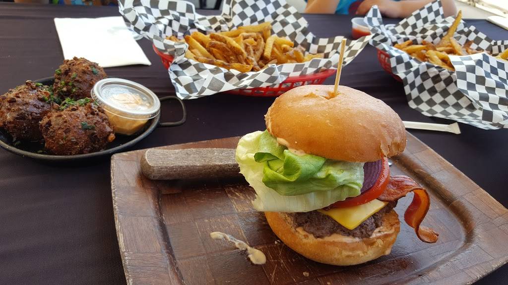 Scolaris At The Point | restaurant | 2301 Monarch St, Alameda, CA 94501, USA | 5105213287 OR +1 510-521-3287