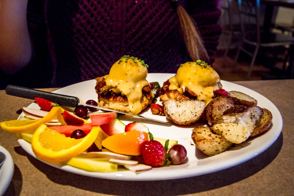 Cest Belge | restaurant | 246 Rue Robinson S, Granby, QC J2G 7M6, Canada | 4507777676 OR +1 450-777-7676