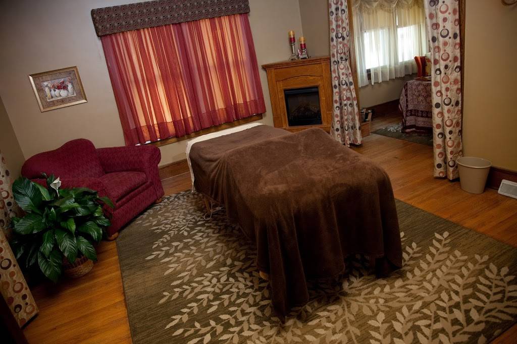 Turning Leaf Massage And Spa | restaurant | 1531 19th Ave, Moline, IL 61265, USA | 3097571111 OR +1 309-757-1111