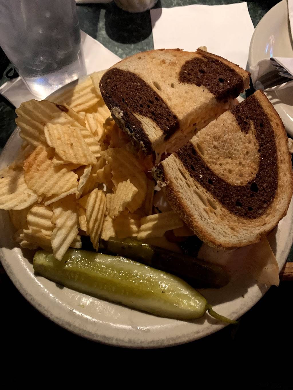 Green Lantern Pizza | restaurant | 28960 John R Rd, Madison Heights, MI 48071, USA | 2485415439 OR +1 248-541-5439