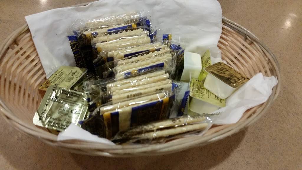 Osseo Family Restaurant | restaurant | 12613 Gunderson Rd, Osseo, WI 54758, USA | 7155972194 OR +1 715-597-2194