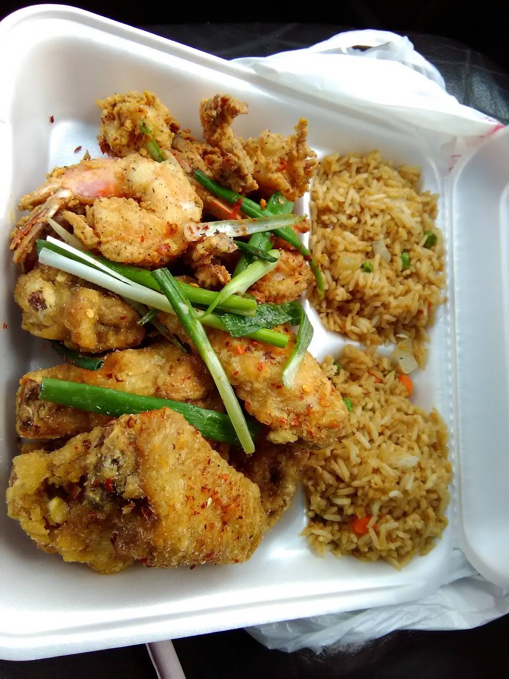 J & Js Wings, Seafood & Chinese Food | restaurant | 1600 Bluebonnet Ave, Port Arthur, TX 77640, USA | 4099858880 OR +1 409-985-8880