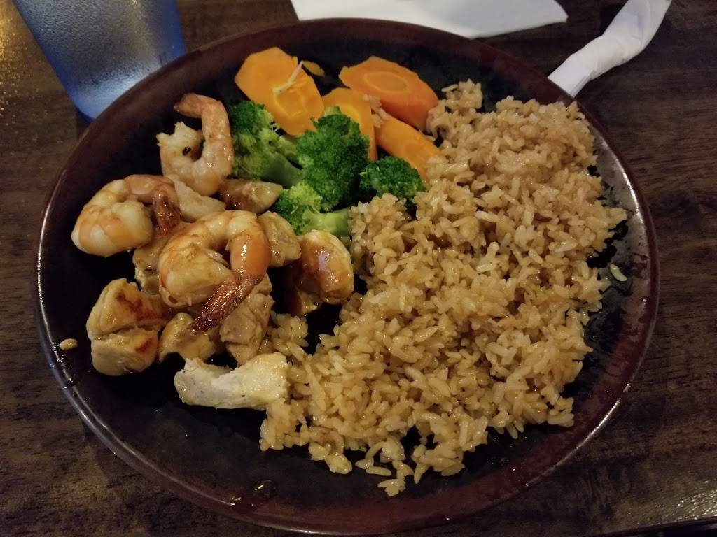 Tokyo Habachi & Sushi | restaurant | 1519 E Tipton St, Seymour, IN 47274, USA | 8125230888 OR +1 812-523-0888