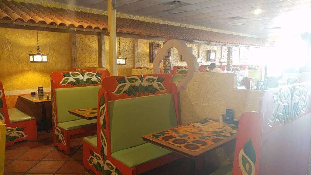La Pachanga | restaurant | 3797 Vogel Rd, Arnold, MO 63010, USA | 6362876611 OR +1 636-287-6611