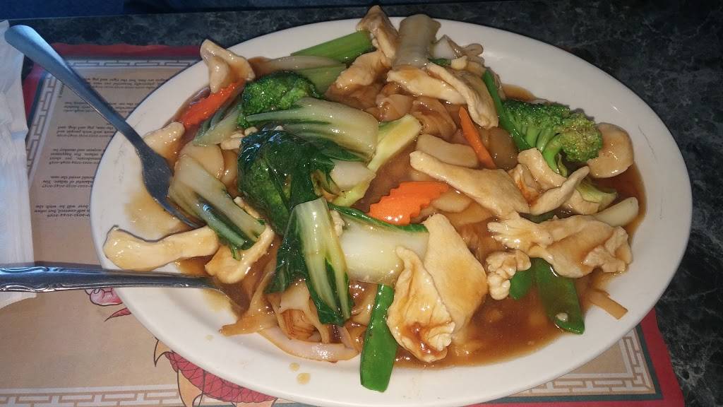 New Kirin Eatery | restaurant | 2466 Dougall Ave, Windsor, ON N8X 1T2, Canada | 5199669369 OR +1 519-966-9369