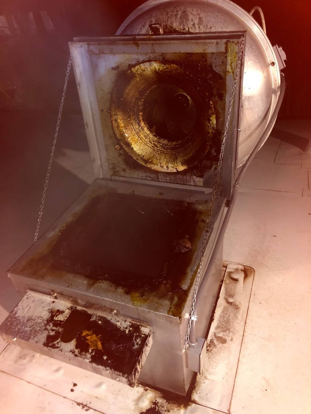 RETANASHOODS KITCHEN CLEANING | restaurant | 805wilken st apt5, Hendersonville, NC 28739, USA | 8285822439 OR +1 828-582-2439