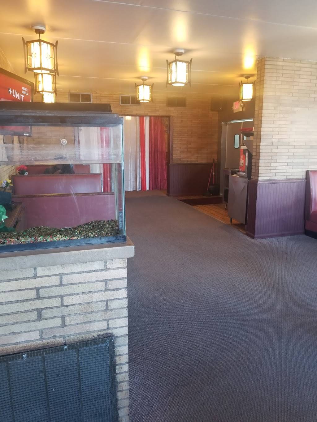 African Paradise West | restaurant | 3741 W Broad St, Columbus, OH 43228, USA | 6148260580 OR +1 614-826-0580