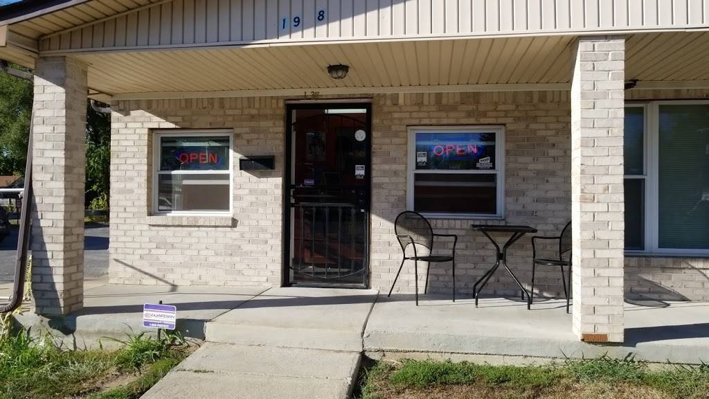 Papa Bears Chicken | restaurant | 1938 E 46th St, Indianapolis, IN 46205, USA | 3172532697 OR +1 317-253-2697