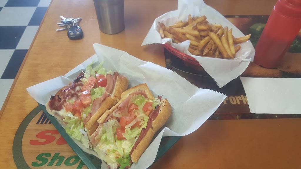 Elm Street Cafe | cafe | 4956, 114 N Elm St, High Point, NC 27262, USA | 3368892489 OR +1 336-889-2489