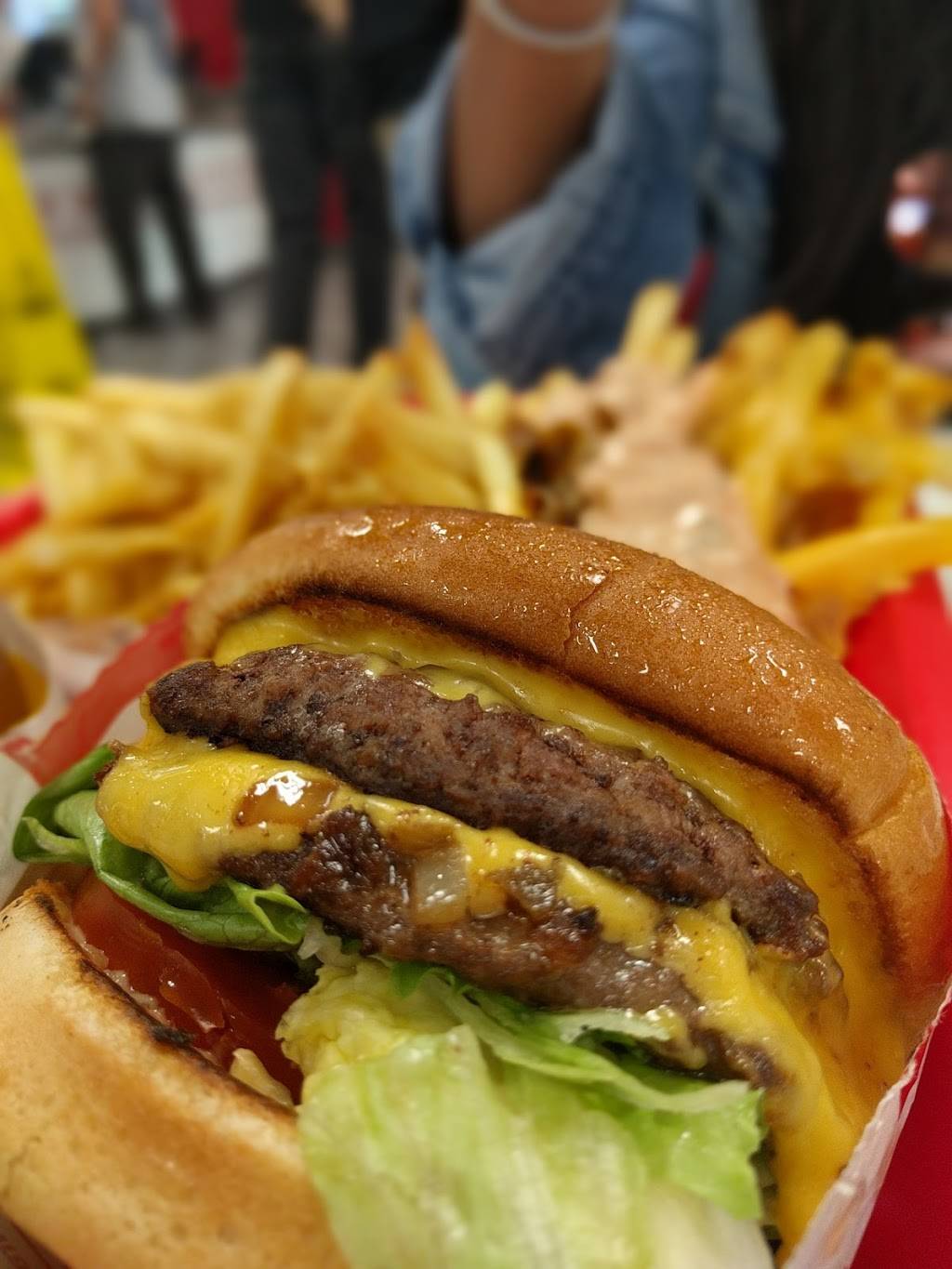 In-N-Out Burger | restaurant | 1210 N Atlantic Blvd, Alhambra, CA 91801, USA | 8007861000 OR +1 800-786-1000