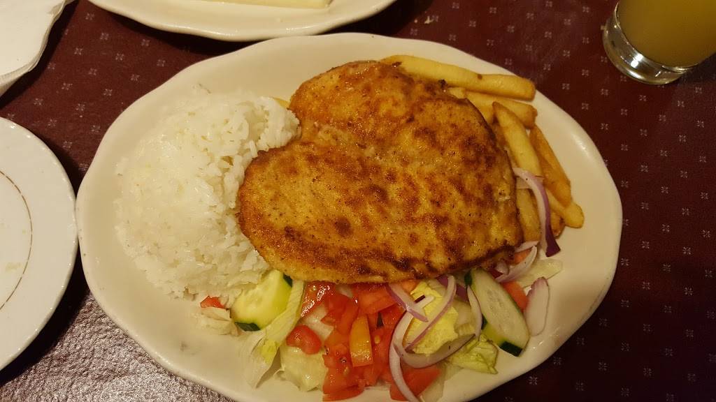 El Puerto Restaurant | restaurant | 4338 3007, Columbia Pike, Arlington, VA 22204, USA | 7032718100 OR +1 703-271-8100