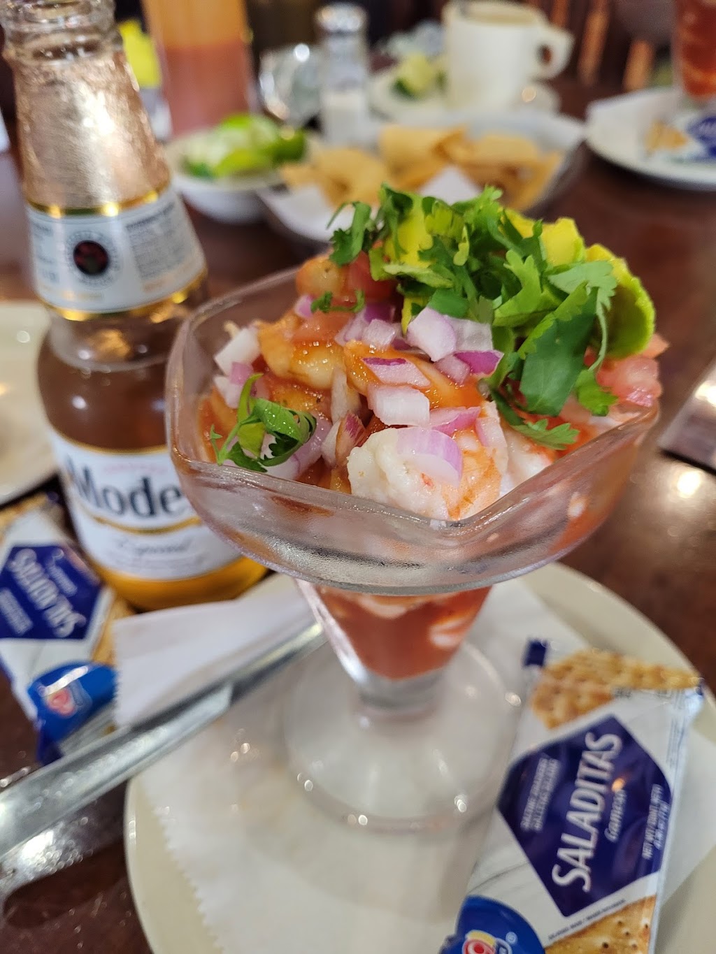 Mariscos Lauro Villar | restaurant | 354 E Elizabeth St, Brownsville, TX 78520, USA | 9565463333 OR +1 956-546-3333