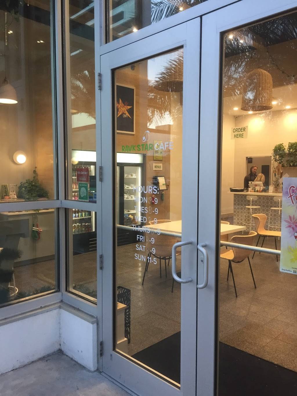 Rawk Star Cafe St. Pete | restaurant | 740 Central Ave, St. Petersburg, FL 33701, USA | 7274406026 OR +1 727-440-6026