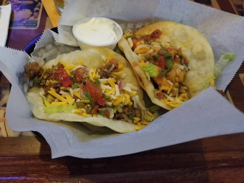 Knotty Pine | restaurant | 801 S Conkling St, Baltimore, MD 21224, USA | 4105349701 OR +1 410-534-9701