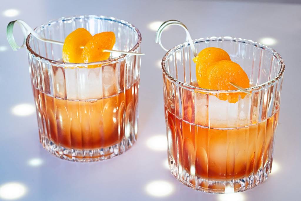 LEnfant Bar & Grill | restaurant | 480 LEnfant Plaza Inside the Hilton, National Mall, Washington, DC 20024, USA | 2024841000 OR +1 202-484-1000