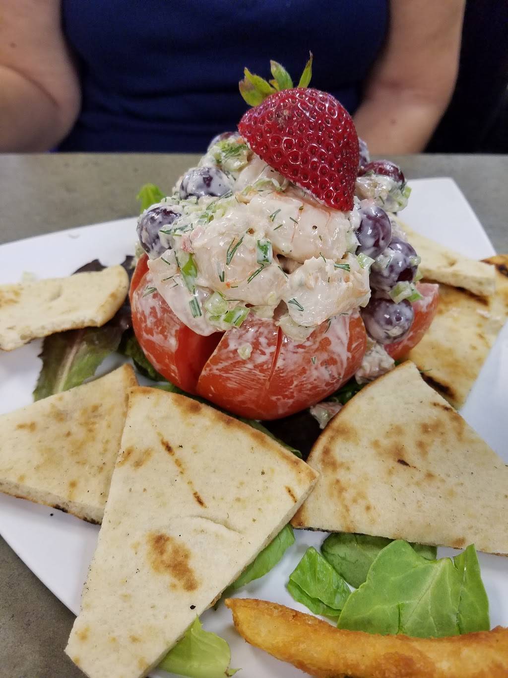 Dune Decks Cafe | cafe | 10833 Jog Rd #200, Boynton Beach, FL 33437, USA | 5617428005 OR +1 561-742-8005