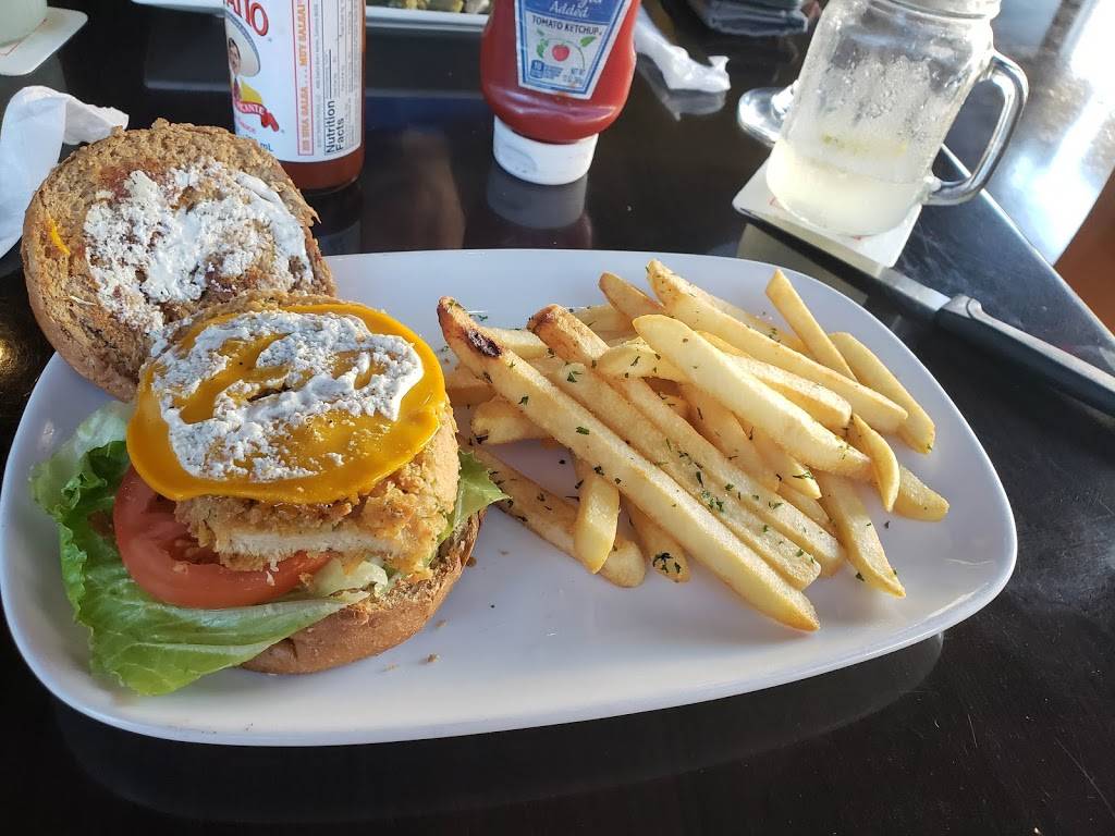 The Queens Table | restaurant | 1830 Joe Battle Blvd Ste 102, El Paso, TX 79936, USA | 9152754020 OR +1 915-275-4020