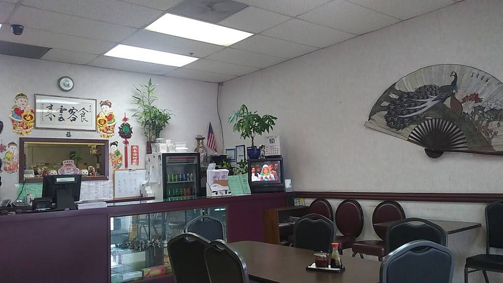 Lucky Wok Chinese Restaurant | restaurant | 6452 College Rd, Lisle, IL 60532, USA | 6303058833 OR +1 630-305-8833