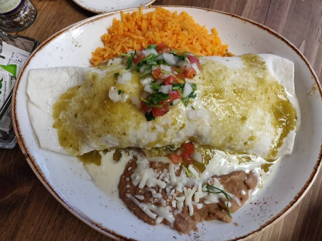 Rodrigos | restaurant | 7593 S State St, Harbor Springs, MI 49740, USA | 2314126077 OR +1 231-412-6077