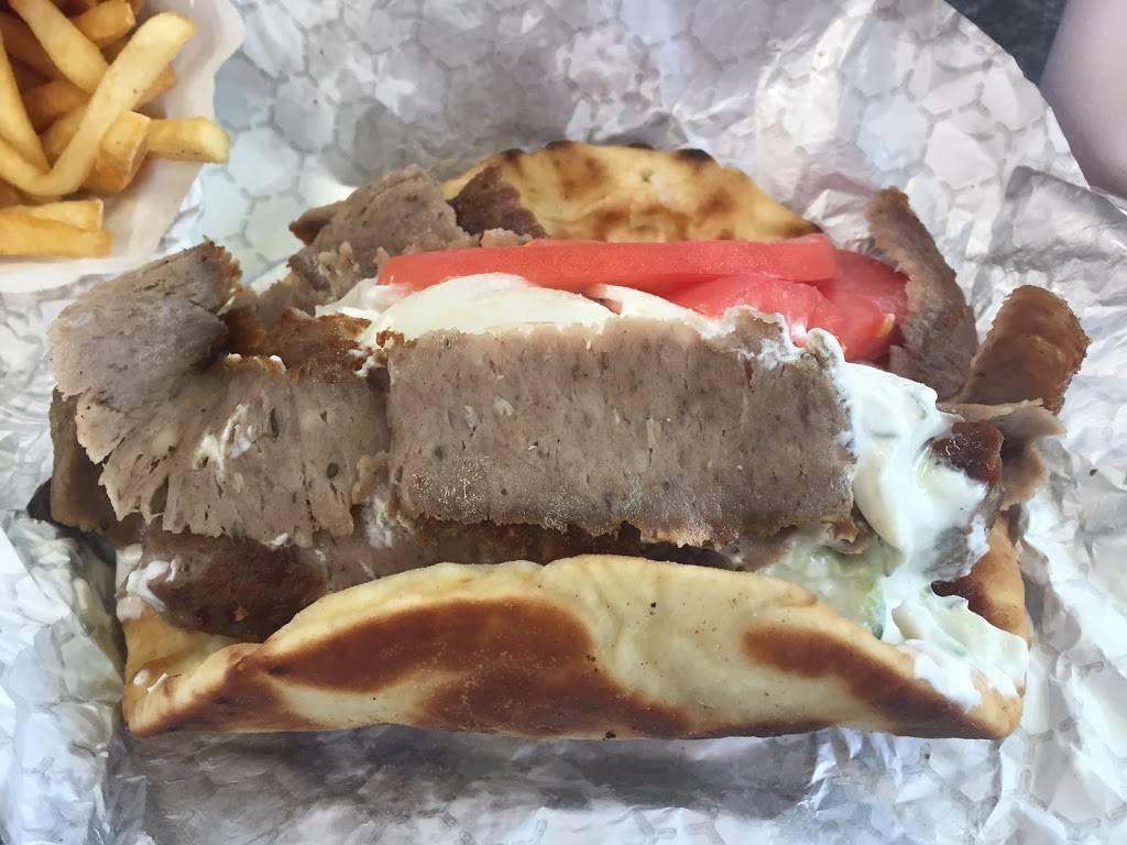 Rosies Drive-In | restaurant | 10235 S Cicero Ave, Oak Lawn, IL 60453, USA | 7086367717 OR +1 708-636-7717