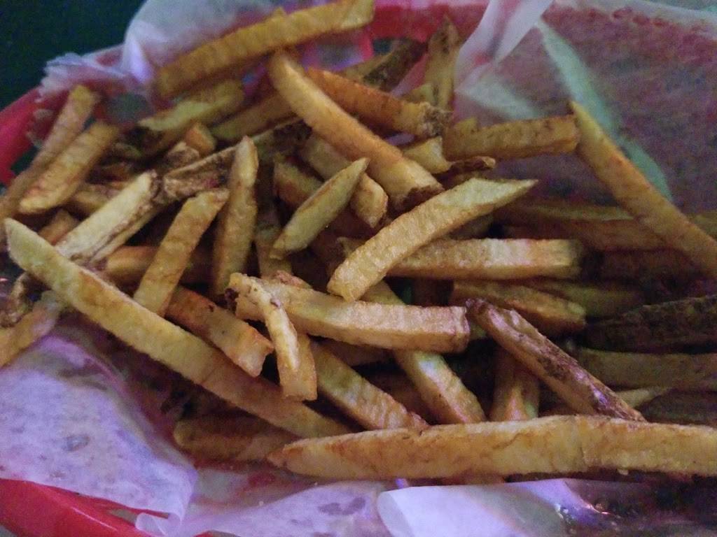 Canal Boat Lounge | restaurant | 119 Canal St S, Canal Fulton, OH 44614, USA | 3308549902 OR +1 330-854-9902