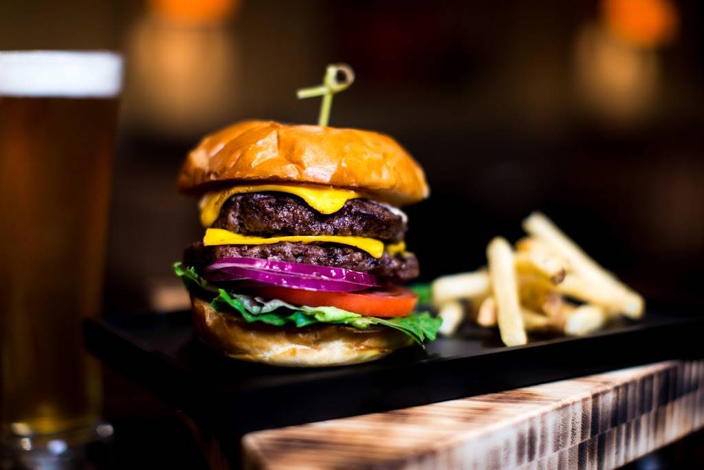 Trevis Grille | restaurant | 100 S 12th St, Richmond, VA 23219, USA | 8043447000 OR +1 804-344-7000