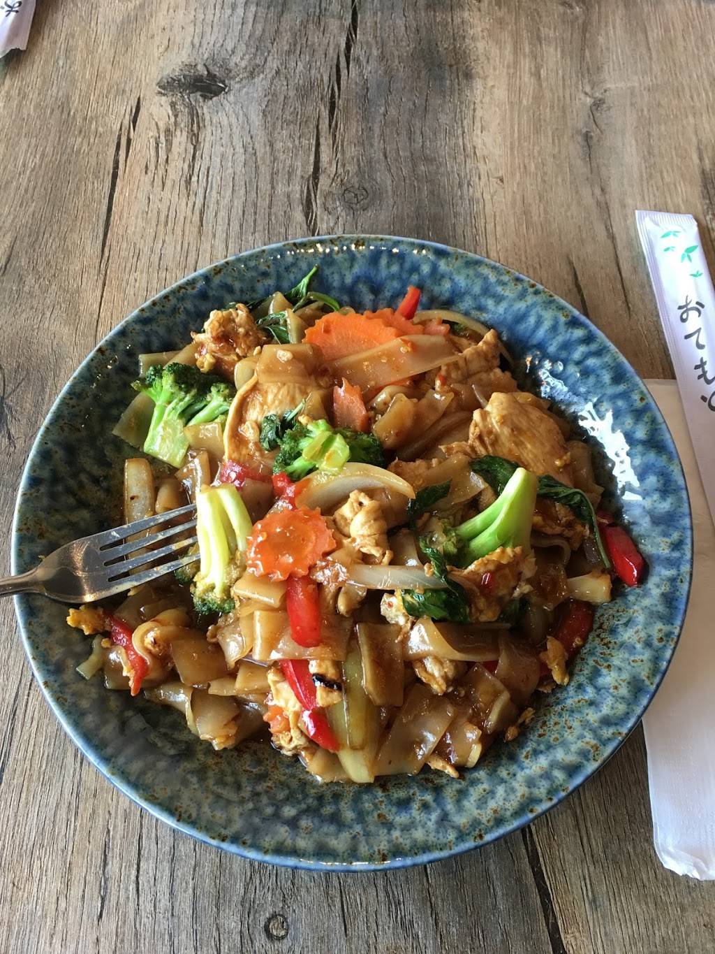 Smack Noodle | restaurant | 45 Main St, Maynard, MA 01754, USA | 9782524665 OR +1 978-252-4665