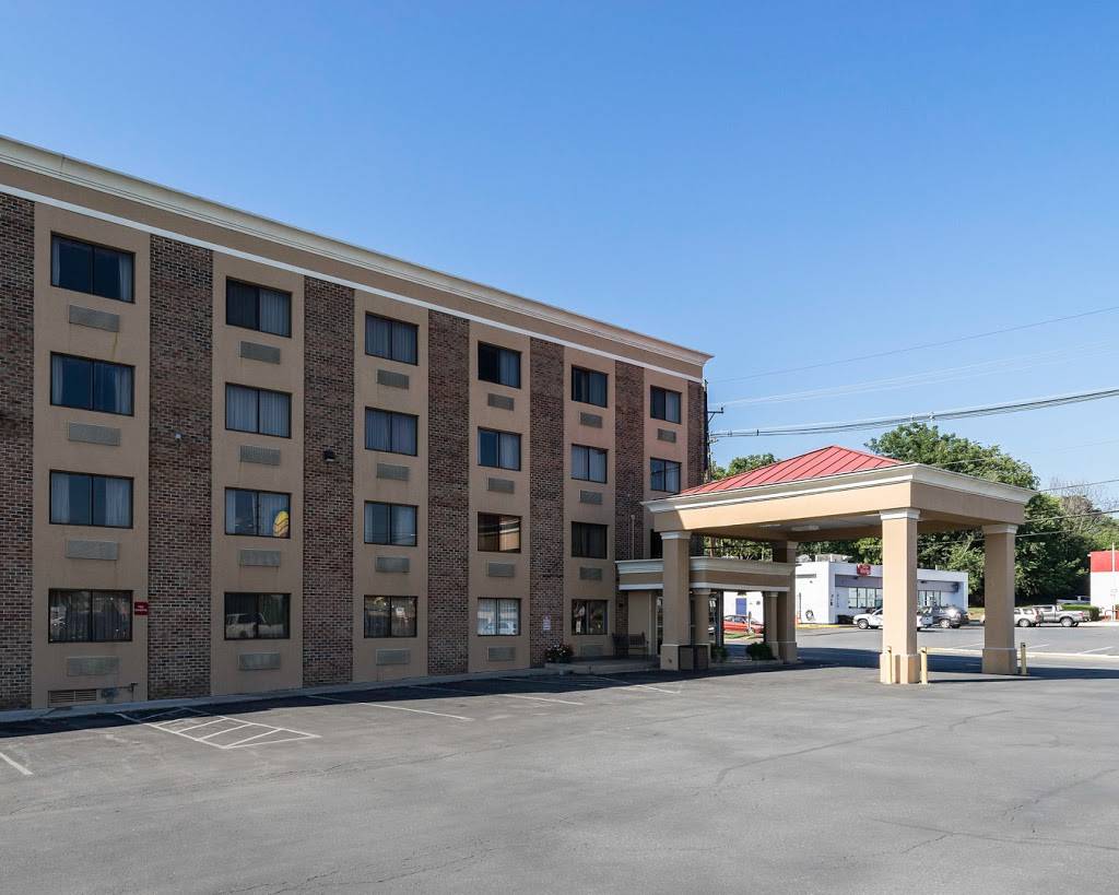 Comfort Inn Red Horse | restaurant | 998 W Patrick St, Frederick, MD 21703, USA | 3016620281 OR +1 301-662-0281