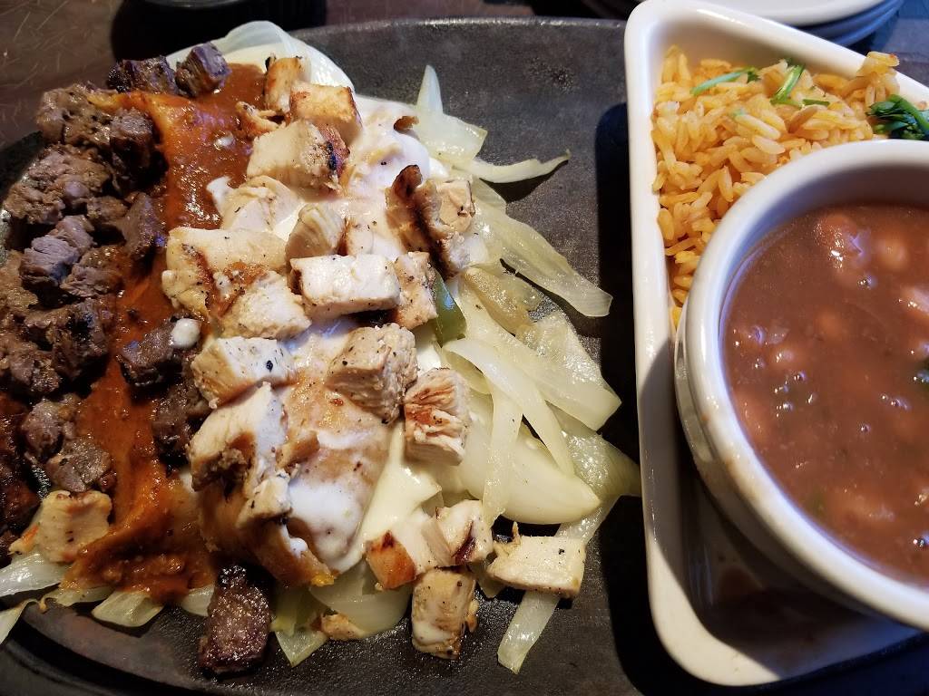 El Chico Cafe | restaurant | 2111 Justin Rd #180, Flower Mound, TX 75028, USA | 9725396951 OR +1 972-539-6951