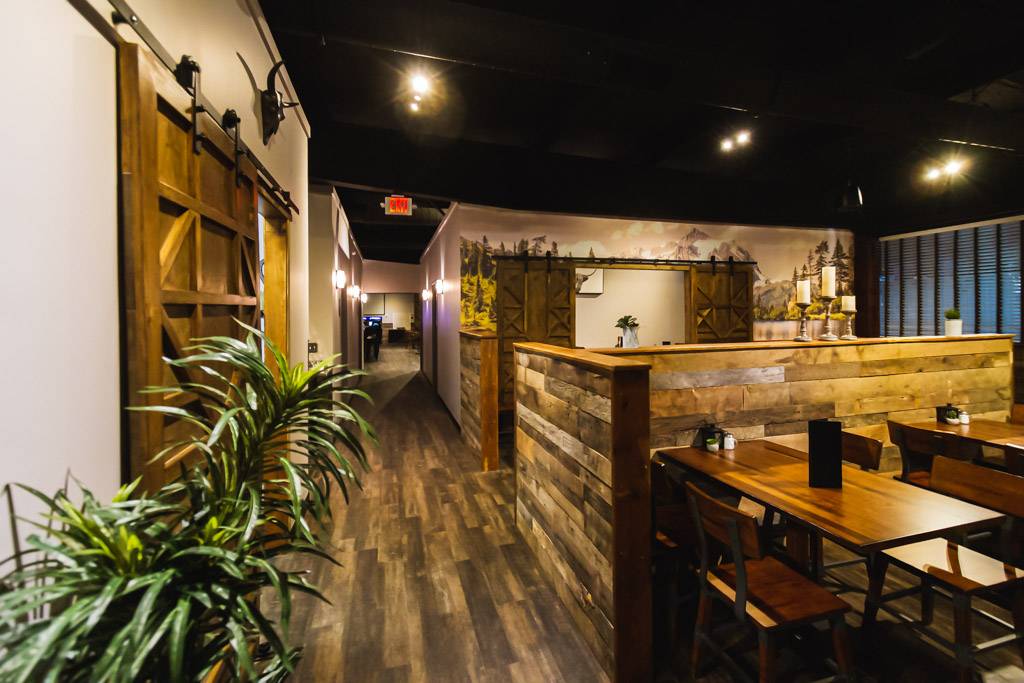 C-Anns Southern Bistro | restaurant | 708 Crowell Ln, Lynchburg, VA 24502, USA | 4342397665 OR +1 434-239-7665