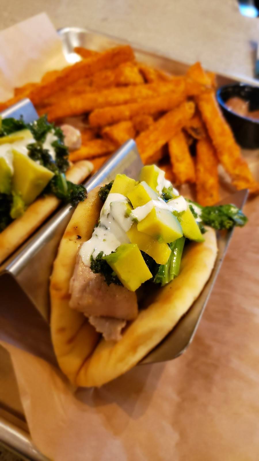 North Street Press Club | restaurant | 127 North St, Farmville, VA 23901, USA | 4343929444 OR +1 434-392-9444